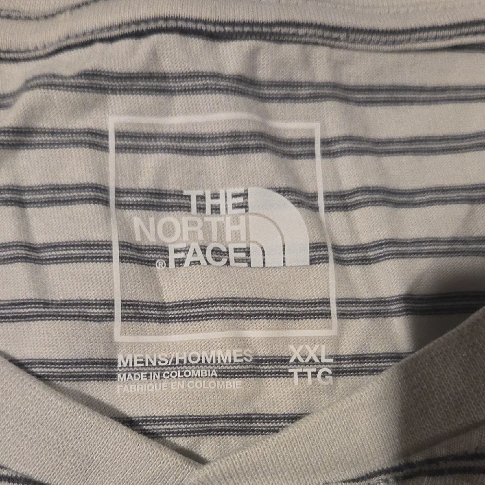 The North Face Gray and White Graphic Tee